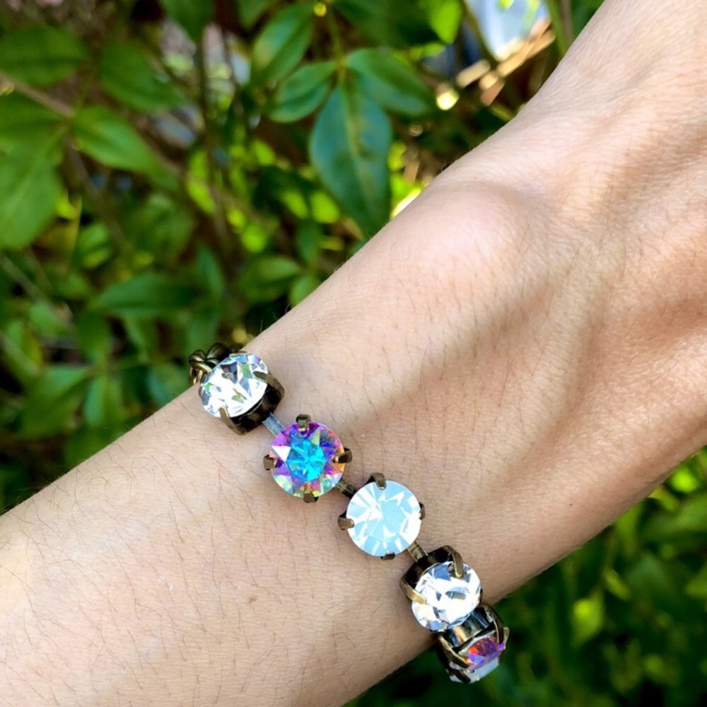 White Opal + Aurora Borealis Crystal Bracelet - Picture 5 of 16